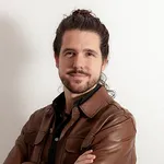 Fotografía del docente Borja Santurino