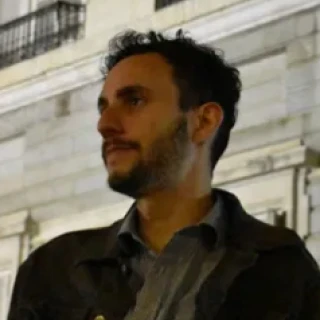 Fotografía del docente Sergio Mayordomo